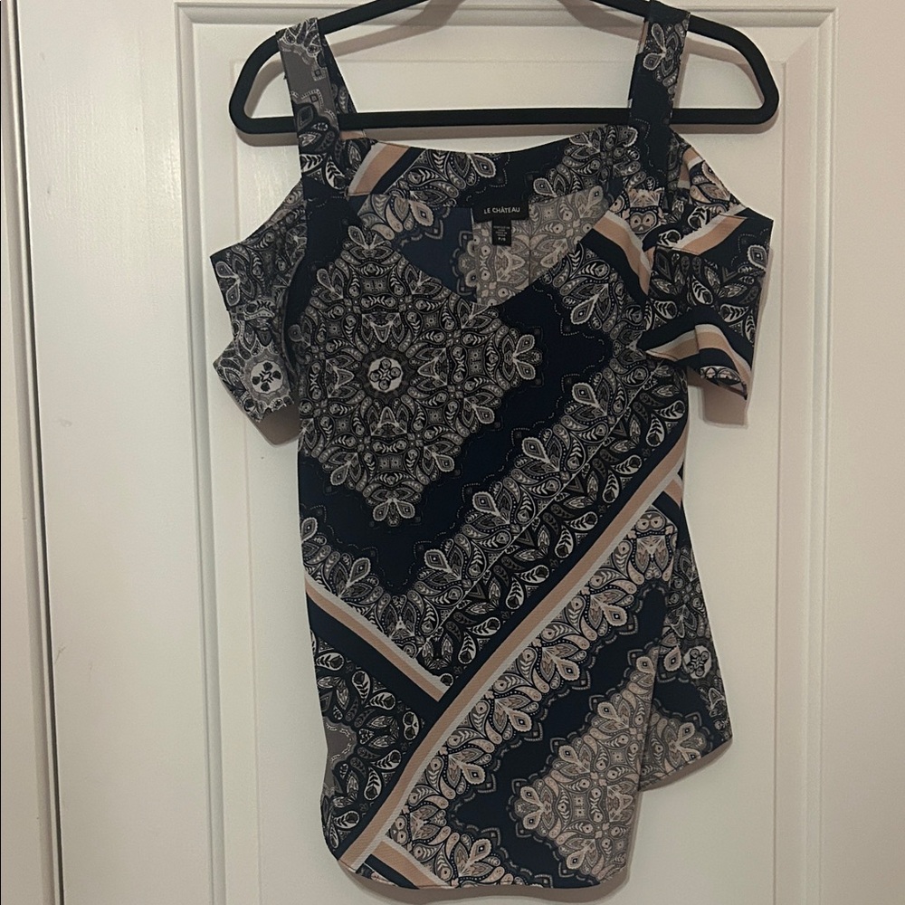 Le Chateau Navy and pink Patterned Women's Top